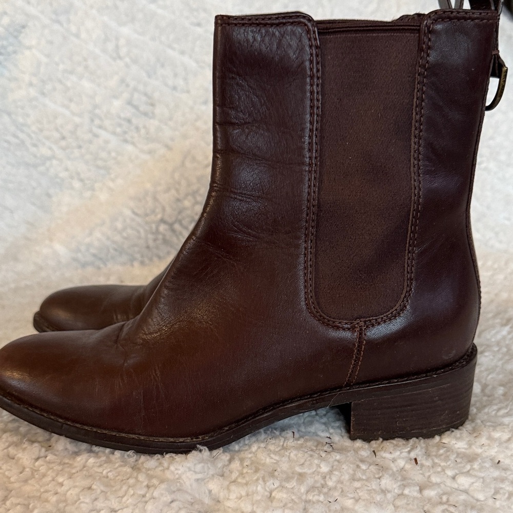 Women’s Brown Leather Chelsea Boots - Picture 2 of 6